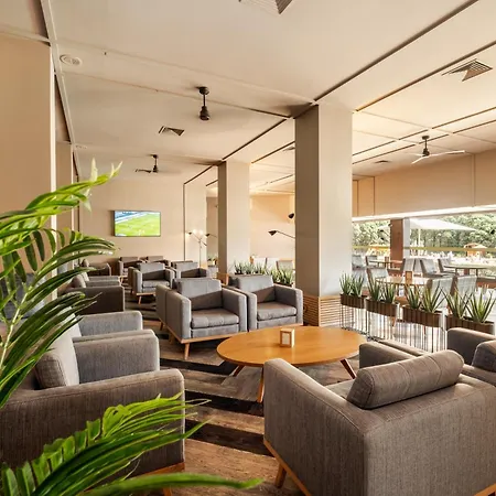 Axis Vermar Conference & Otel 4*