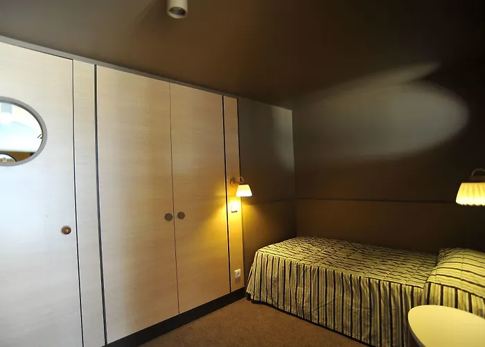 Axis Vermar Conference &