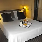 Axis Vermar Conference & Hotel 4*