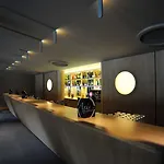 Hotel Axis Vermar Conference & 4*