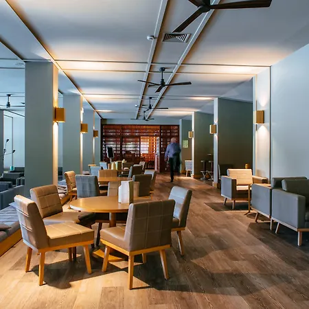 酒店 埃克西斯威尔玛会议&海滩酒店