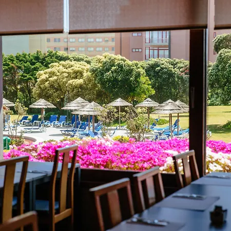 Axis Vermar Conference & Hotel 4*