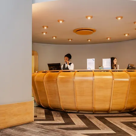 Axis Vermar Conference & Ξενοδοχείο Póvoa de Varzim