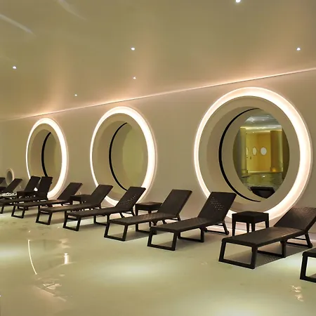 Axis Vermar Conference & Ξενοδοχείο Póvoa de Varzim