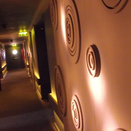 Ξενοδοχείο Axis Vermar Conference & 4*