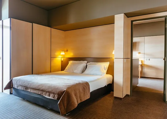 Axis Vermar Conference & Hotel 4*