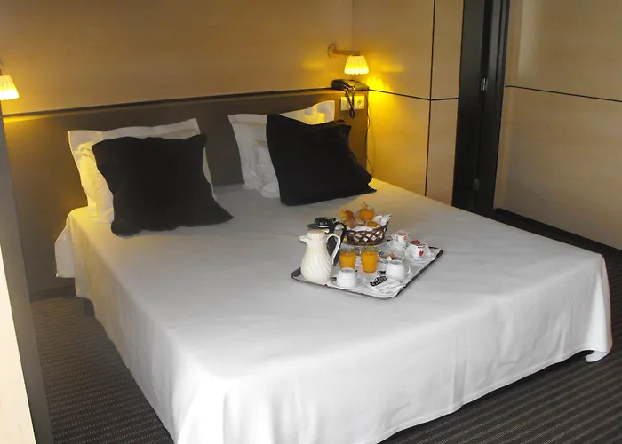 Axis Vermar Conference & Hotel 4*