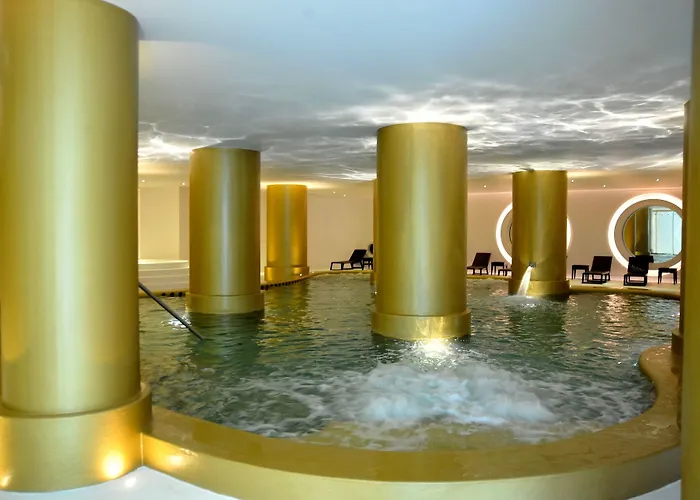 Hotel Axis Vermar Conference &