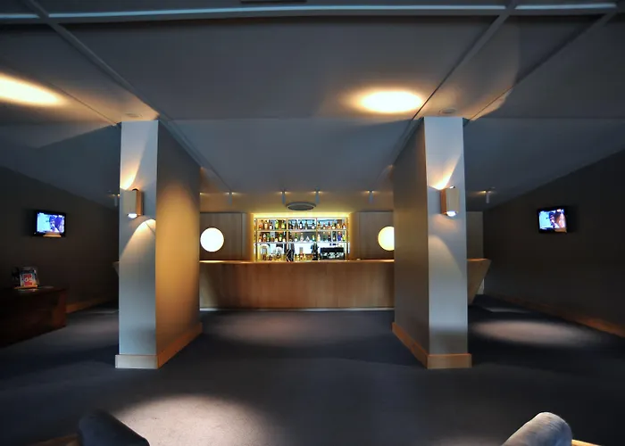 Axis Vermar Conference & Hotel